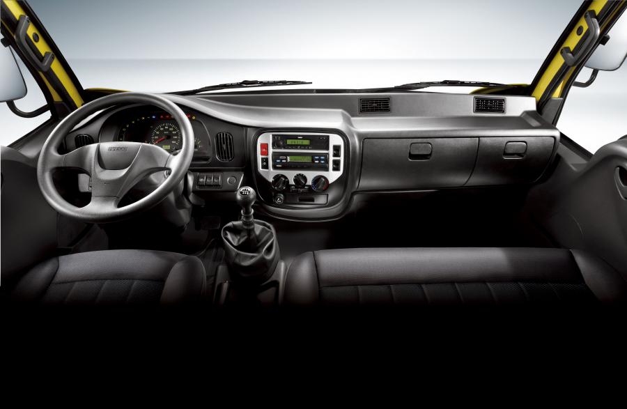  Iveco Leoncino 2010 года  (фото 3 из 3)